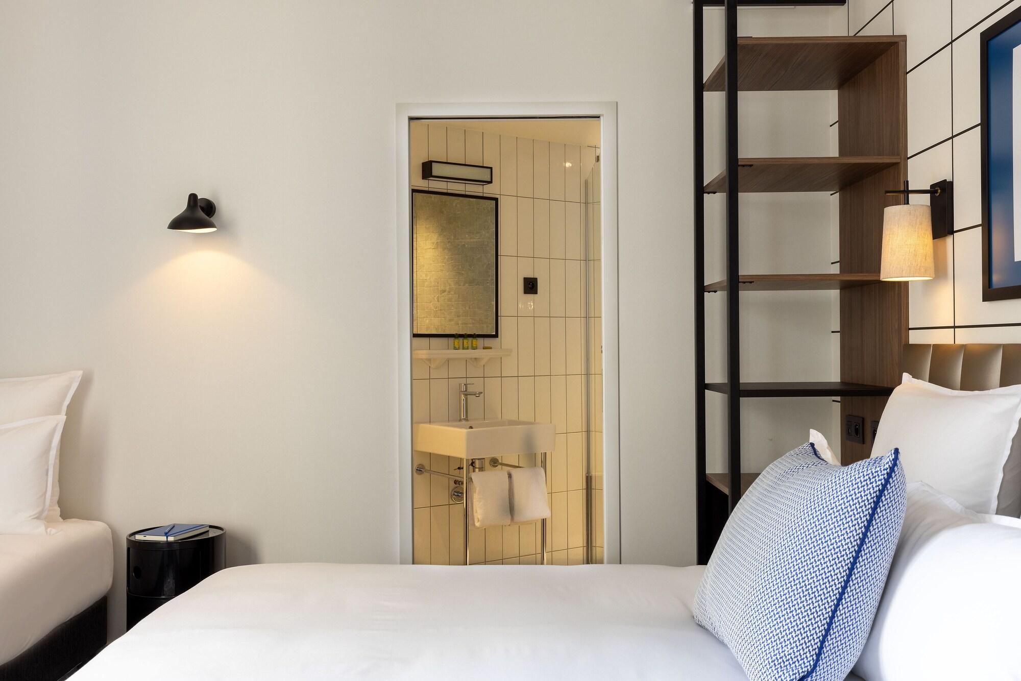 Hotel Moderniste Париж Екстериор снимка
